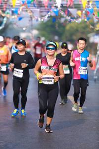 BIB: 103, 40315
                            <button type="button" onclick="openModal(9926515)" class="btn btn-primary btn-sm float-right btn-popup" data-toggle="modal" data-target=".modal-high-quality">
                        <i class="fas fa-shopping-cart"></i> Add to Cart
                    </button>
                                            <button type="button" onclick="isThisMe(9926515, true)" class="btn btn-success btn-sm float-right btn-popup btn-isme hidden" data-toggle="tooltip" data-placement="bottom" title="นี่คือรูปของคุณใช่ไหม คลิกที่นี่เพื่อเอาเข้าอัลบั้ม">
                        <i class="fas fa-plus"></i> Add to album
                    </button>
                    <button type="button" onclick="isThisMe(9926515, false)" class="btn btn-warning btn-sm float-right btn-popup btn-isnotme hidden">
                        <i class="fas fa-ban"></i> Remove from album
                    </button>